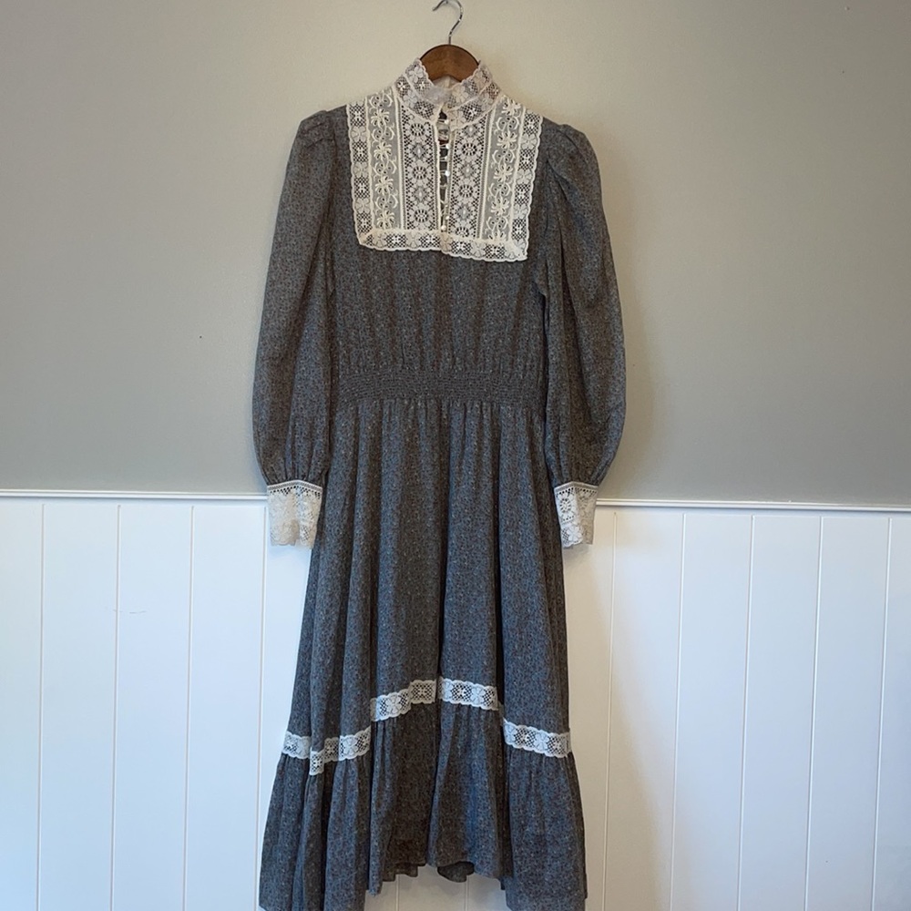 Vintage prairie dress